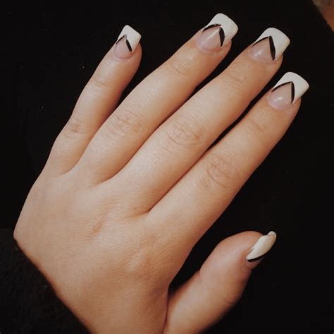 Fabulous White And Black Nail Art Designs That Will Charm