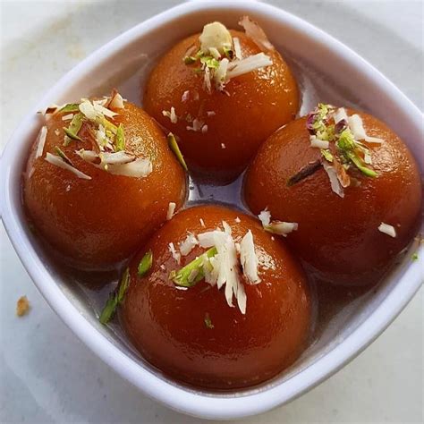 Famous Bengali Sweets That You Must Try Once Geek Of Adventure
