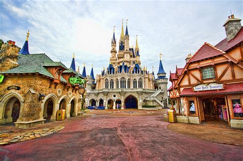 Fantasyland En Disneyland París Disney París