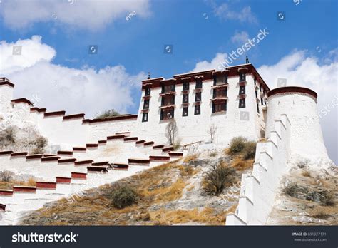 Potala Palace Wall Lhasa Tibet Stock Photo 691927171 Shutterstock
