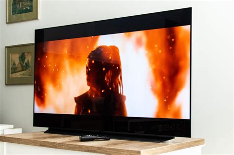 Dolby ve dts serisi çözücüleri beraberinde getiren oled tv'ler, bunun yanı sıra en yeni ses ve video çözücüleriyle yeni nesil yayınların ya da dijital içeriklerin kusursuz biçimde izlenebilmesine olanak veriyor. Nie znam lepszego telewizora do gier od LG OLED TV CX