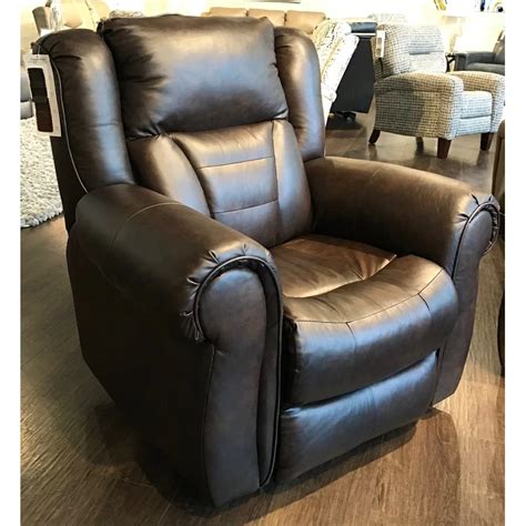 Titan 45 Wide Genuine Leather Standard Recliner Southern Motion