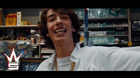 Baylen levine is a 20 years old famous youtube star. Baylen Levine- "VILLY" (School Diss Track) - YouTube