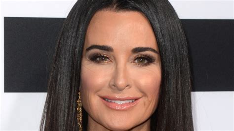 rhobh kyle richards issues a word of caution to her daughters as buying beverly hills premieres