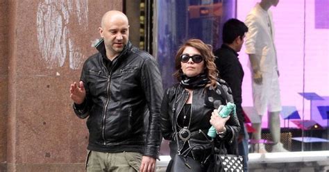 Cristina d'avena ha sacrificato l'amore e la famiglia per la musica. Chi è Massimo Palma? Il compagno di Cristina D'Avena ...