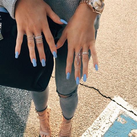 Editor Tested I Wore Insanely Long Nails Like Kylie Jenner For A Week