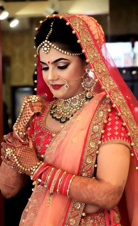 Free delivery for all online purchases. Bridal Jewellery Design on Rent | Bridal Photos | Rent Jewels