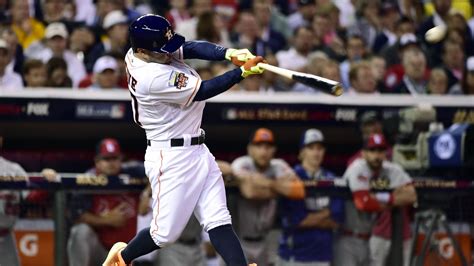 Mlb All Star Game 2014 Altuve Drives In Run For The American League
