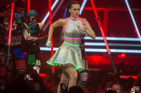 Katy Perry Performs At Prismatic Tour In Salt Lake City Hawtcelebs