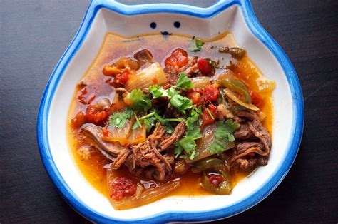 Easy Slow Cooker Cuban Ropa Vieja — The Curious Coconut