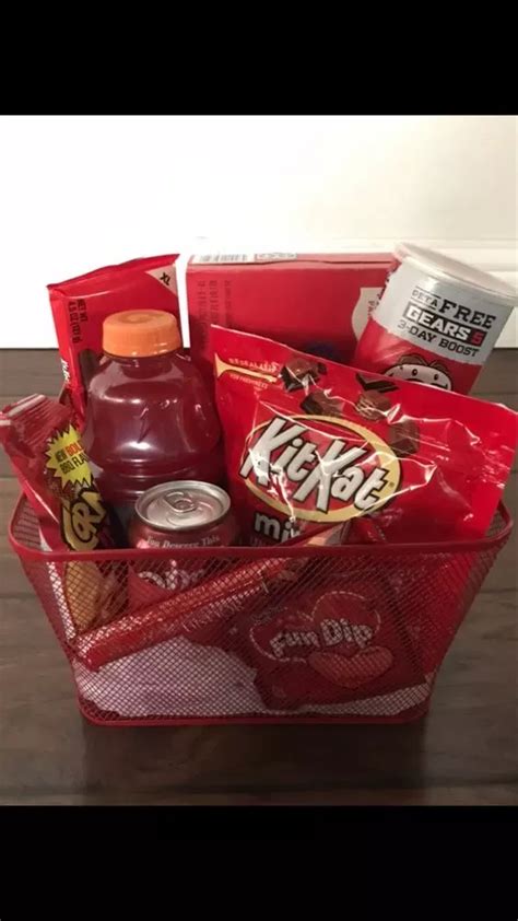 Romantic Diy Valentines Gift Basket Ideas That Shows Your Love Artofit