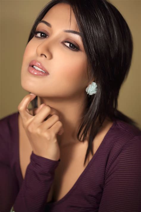 Desi Actress Pictures Catherine Tresa Latest Hot Photos Desipixer Hot Sex Picture