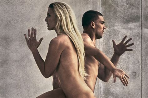 ESPN Body Issue Zach Ertz And His Wife Get Naked Bleeding Green Nation
