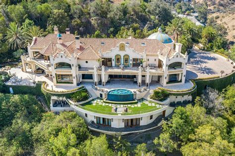 15 Biggest Houses In The World Videos