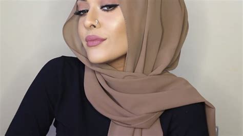 Easy And Stylish Loose Hijab Style Tutorial