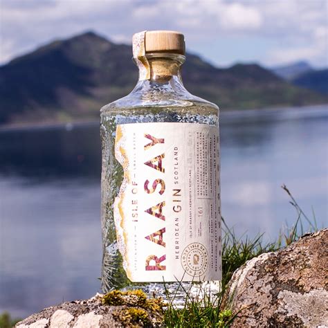 Isle Of Raasay Gin 70cl Hebridean Gin Isle Of Raasay Distillery