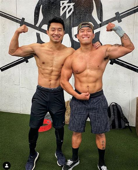 Liu stars as the titular hero, who. Kenalan dengan Simu Liu, Dari Ekstras Hingga Jadi Bintang ...