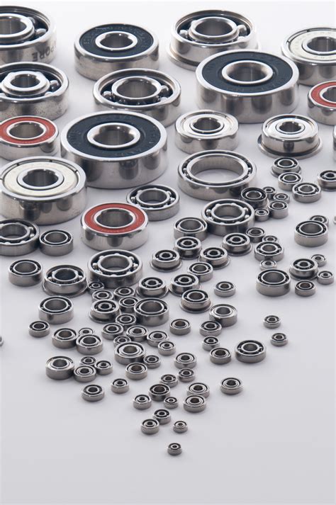 Care and handling for precision ball bearings | Bearing Tips