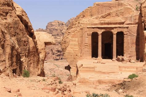 Little Petra Balqees Travel