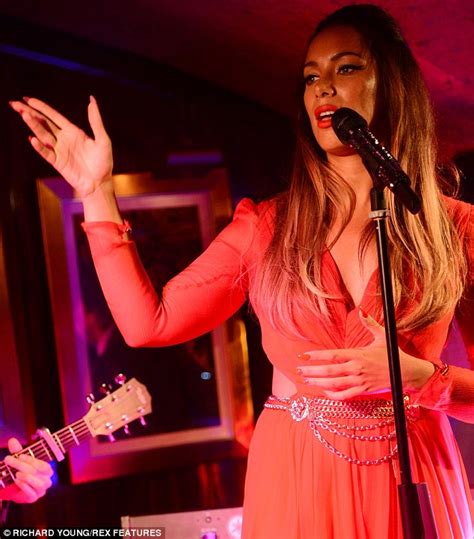 Leona Lewis Plays Intimate Gig In London Nightclub As She Prepares For