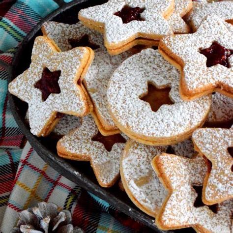Can i use any flavor. Traditional Christmas Linzer Cookies - Lord Byron's Kitchen | Christmas baking, Christmas ...