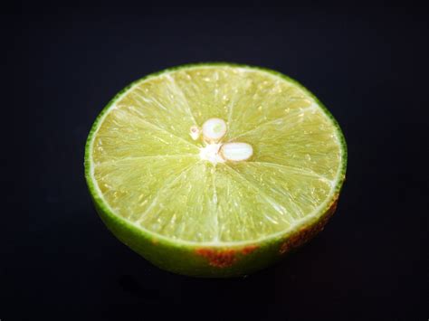 Lime Lemon Slice Free Photo On Pixabay