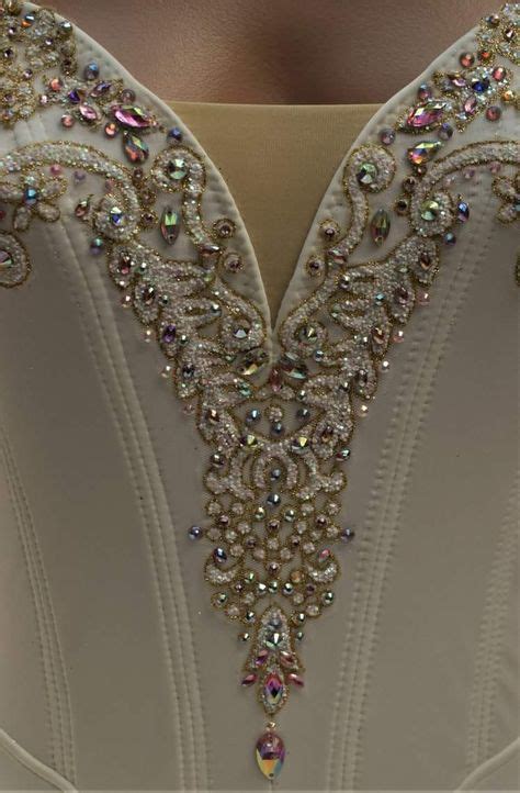 900 Tambour Ideas In 2021 Beaded Embroidery Couture Embroidery
