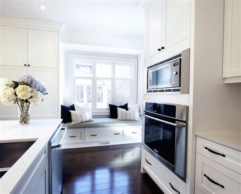 Window seat ideas for a cozy atmosphere. 20 Kitchens With Window Seat Designs