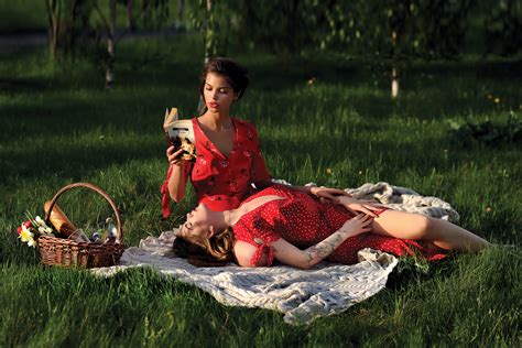 wallpaper model brunette two women depth of field grass picnic baskets red dress books