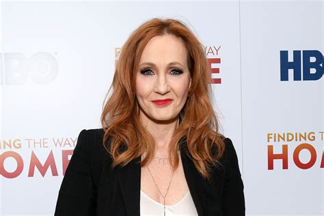 harry potter author j k rowling wants to learn about bitcoin crypto twitter helps out