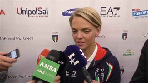 Forza poala, fallo per l'#italia fallo per il fegato di #salvini. Olimpiadi Invernali 2018, Fontana portabandiera Italia ...