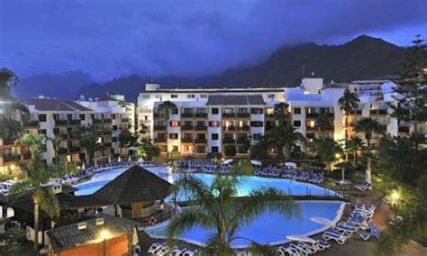 Está localizado en la parte noroccidental de tenerife y se extiende. Apartamentos familiares en Tenerife Norte - HotelesTenerife.com | Tenerife, Apartamentos, Viajes