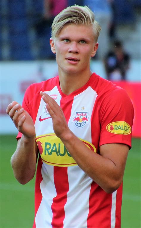 Erling braut haaland (né håland, ˈhòːlɑn; Classify Norwegian footballer Erling Braut Haaland