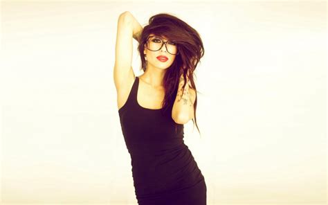Wallpaper Long Hair Women With Glasses Brunette Arms Up Person