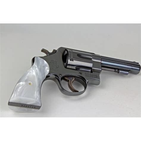 Sandw Kl Frame Square Butt Kirinite White Pearl Revolver Grips