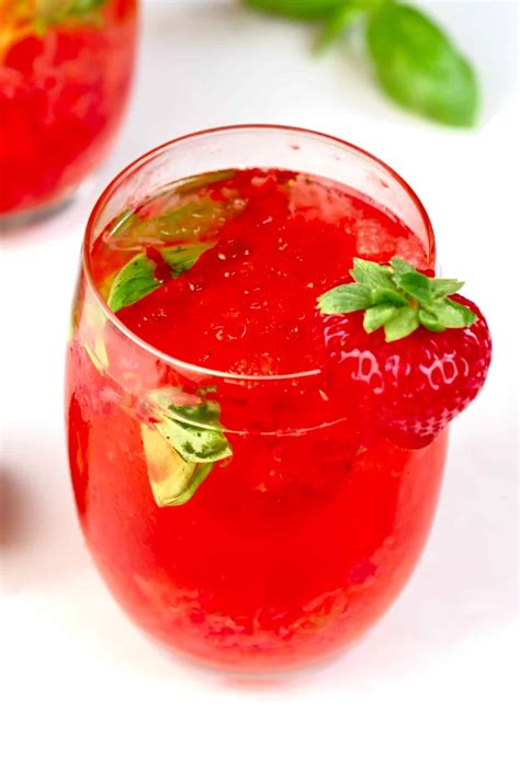Simple Strawberry Mocktail Strawberry Limeade Alphafoodie