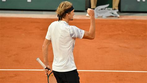 Get the live streaming options of this alexander zverev v tennys sandgren match along with its preview, head to head, and tips here. French Open im Livestream: Alexander Zverev gegen Marco ...