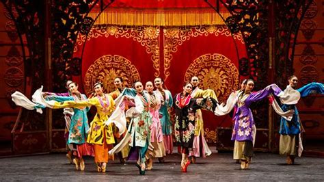 Raise the red lantern china from the 1920s. National Ballet of China - The 15th Anniversary ...