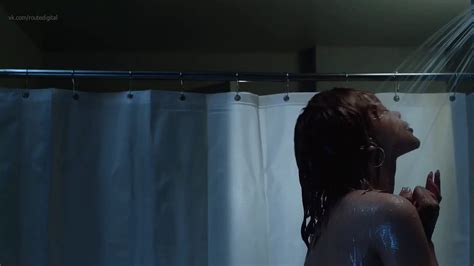 Rihanna Nude Bates Motel Sexy Shower Scene Xhamster
