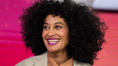 Tracee Ellis Ross S Super Long Braid Has A Mind Of Its Own — See Photos Allure