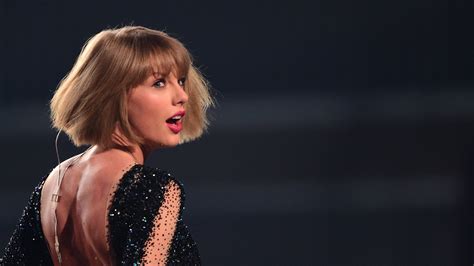 Taylor Swift Releases A Surprise Single With Zayn Malik The New York Times