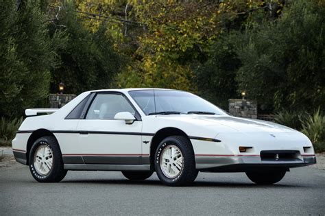 Original Owner 1984 Pontiac Fiero Se 4 Speed For Sale On Bat Auctions