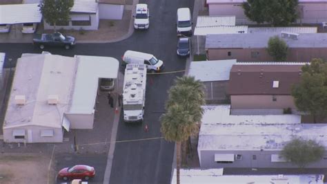Phoenix Police Woman Kills Intruder In Attempted Armed Robbery