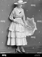 Women's fashion, 1916 Stock Photo - Alamy