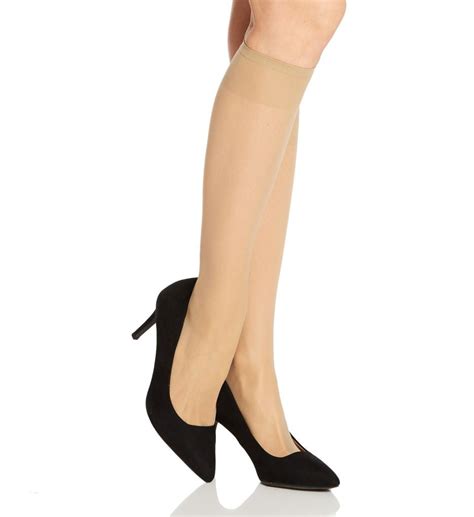 Berkshire Womens Sheer Comfort Top Knee High Stockings