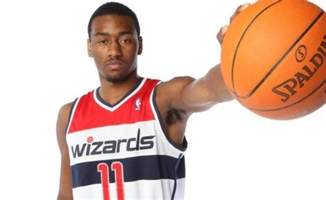Video John Wall Sends Blake Griffins Shot Into The Stands