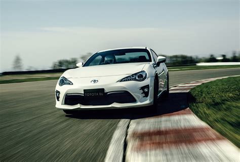 Toyota Introduces 86 Facelift