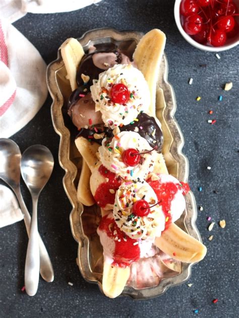 The Ultimate Banana Split Completely Delicious