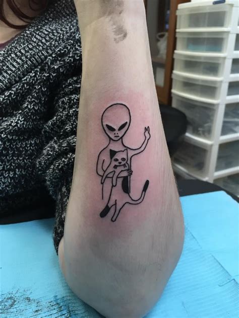 50 Exceptional Cat Tattoo Ideas For The Lovers Of The Furry Group