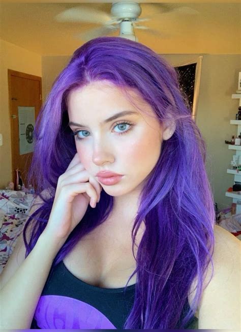 pin by 𝙷olliste𝚛ꕥ on pins by you purple hair girl with purple hair dyed hair